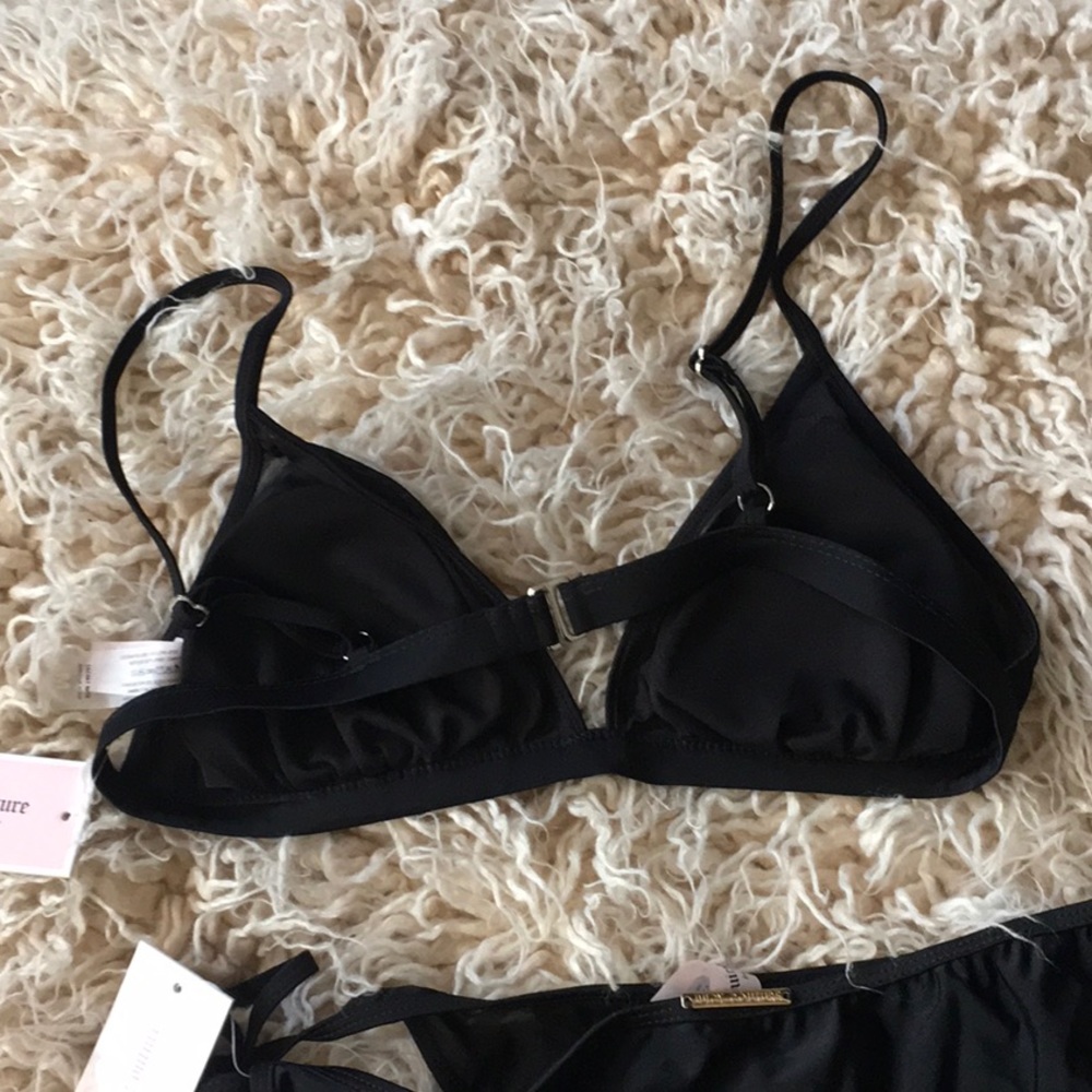 Swimsuit - Picture 3 of 4